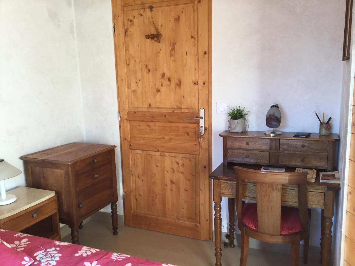La Maison De Jean Les Adrets Eksteriør billede